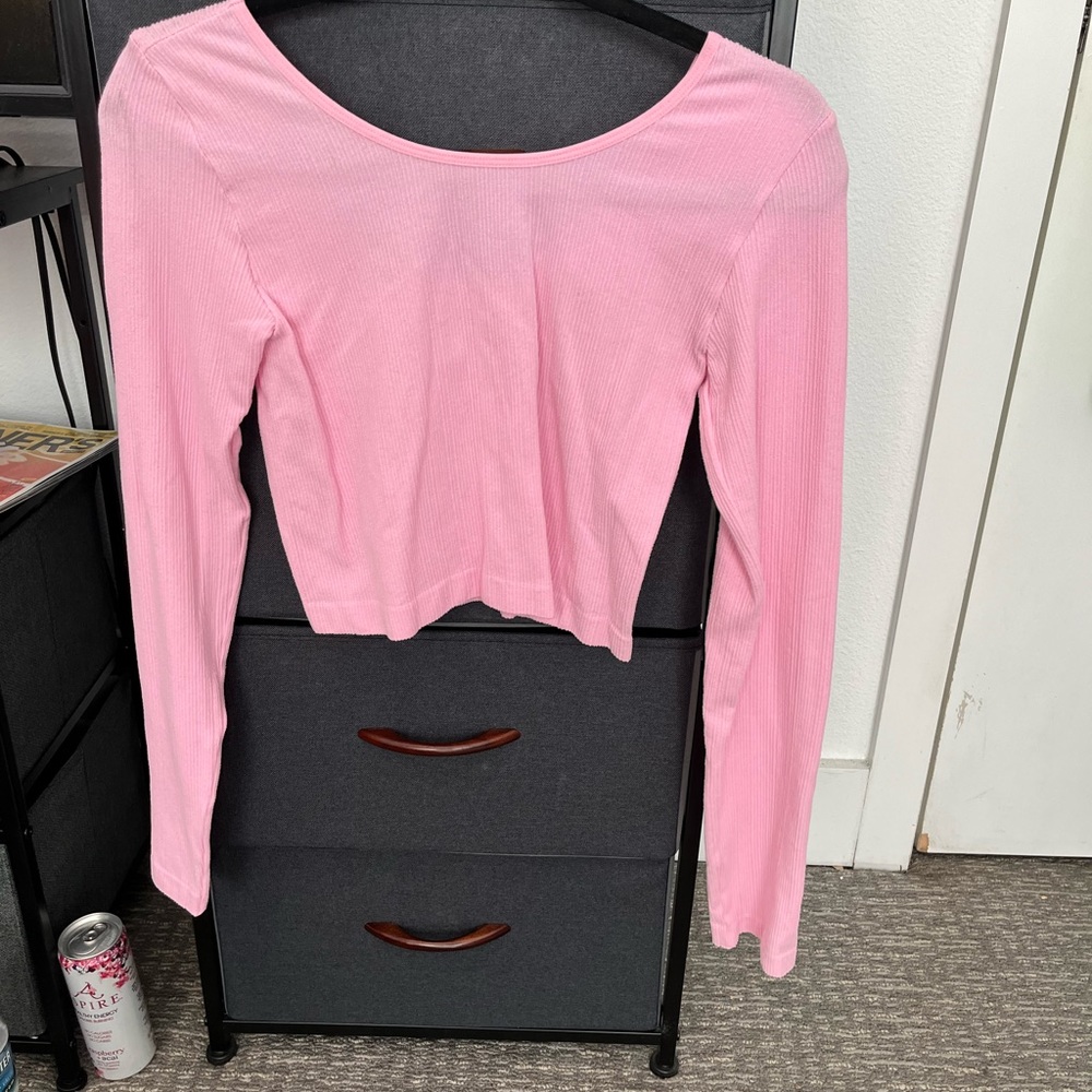 Ribbed pink crop top